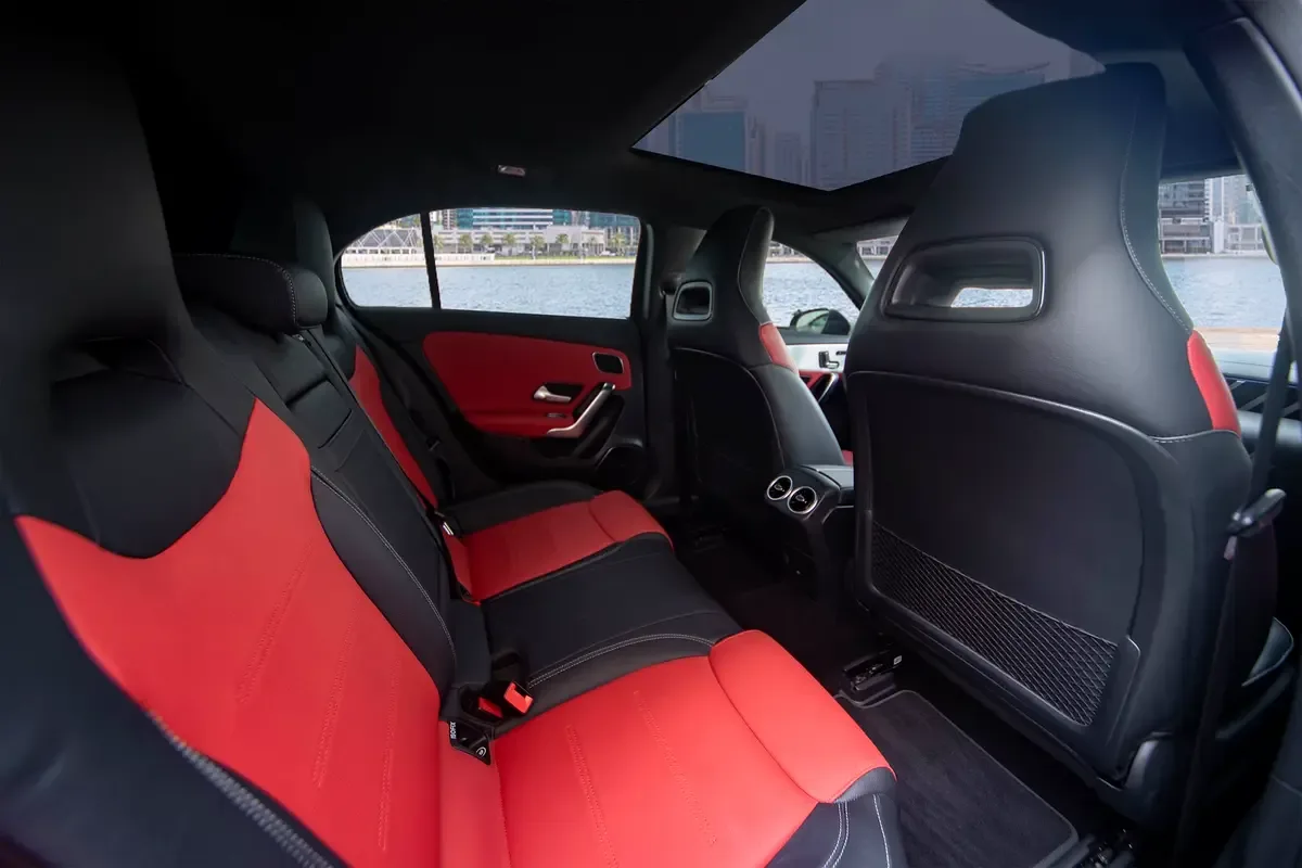 Mercedes-Benz A-Class 2.0 AMT 4WD (224 hp) - 11