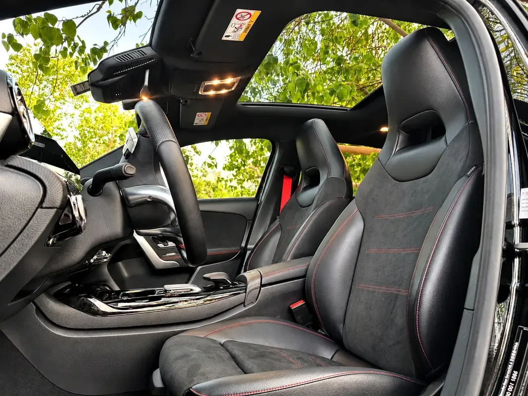 Mercedes-Benz A-Class 2.0 AMT 4WD (224 حصان) - 4