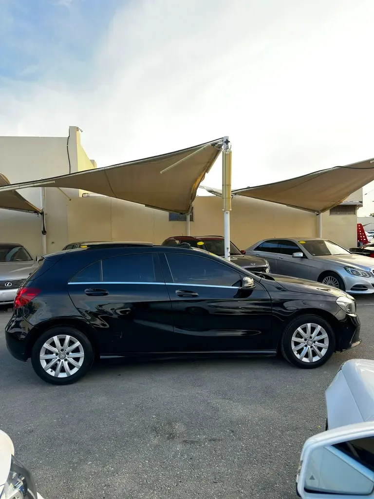 Mercedes-Benz A-Class 200 AT (150 حصان) - 3