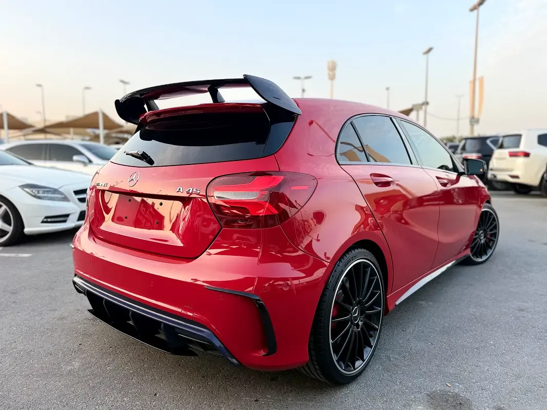 Mercedes-Benz A-Class 45 AMG 7G-DCT 4MATIC (381 حصان) - 5