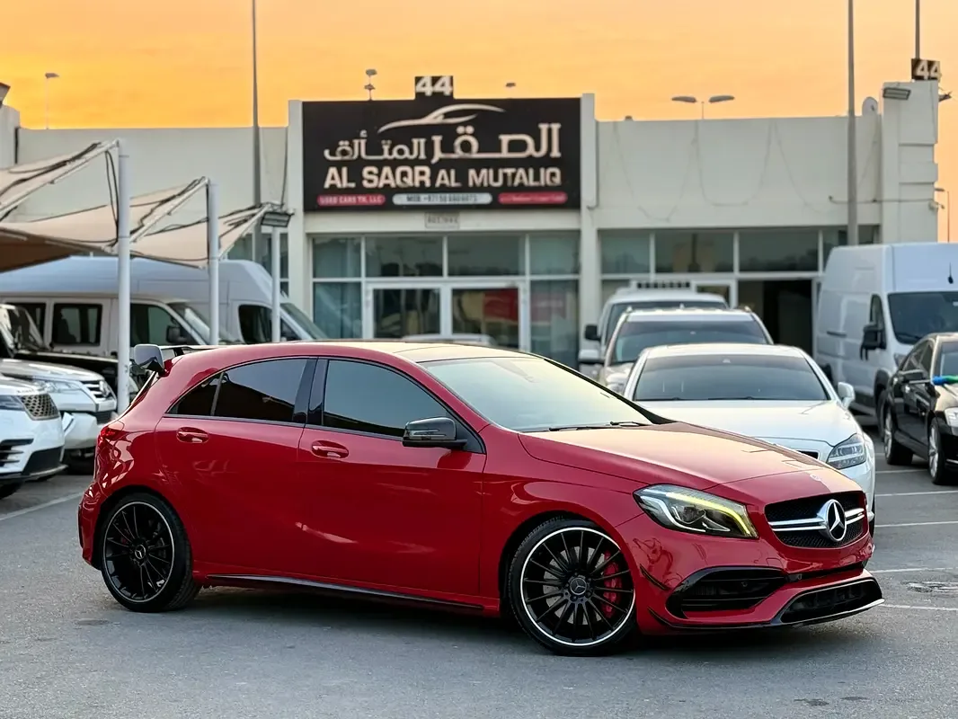 Mercedes-Benz A-Class 45 AMG 7G-DCT 4MATIC (381 حصان) - 2