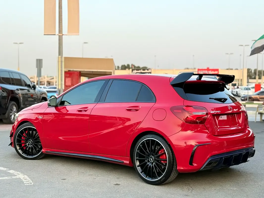 Mercedes-Benz A-Class 45 AMG 7G-DCT 4MATIC (381 حصان) - 7