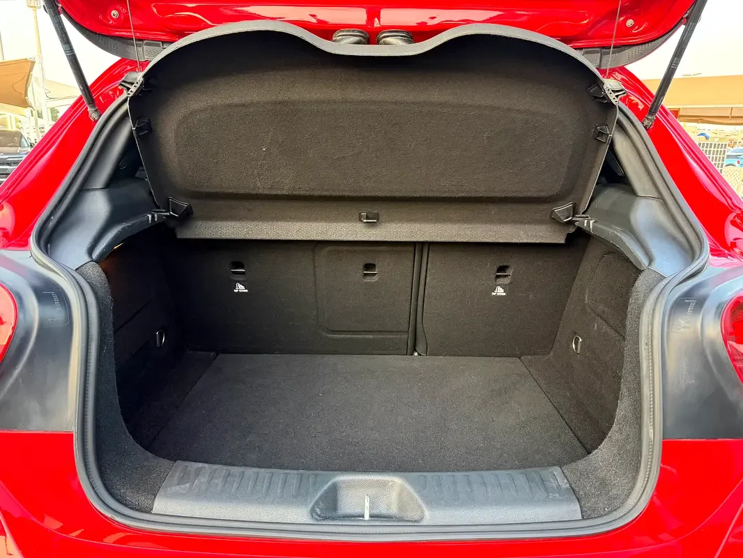 Mercedes-Benz A-Class 45 AMG 7G-DCT 4MATIC (381 حصان) - 13