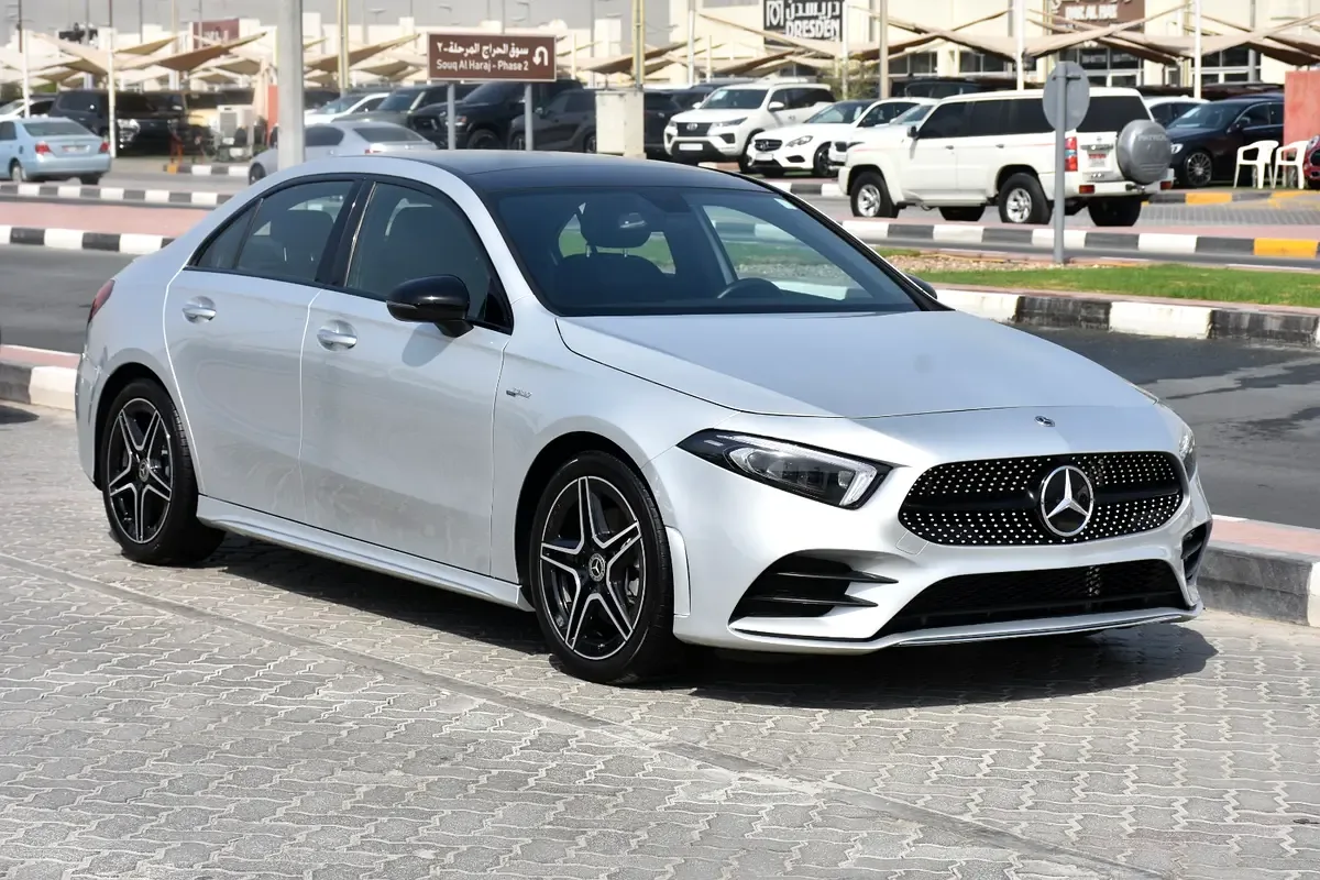 Mercedes-Benz A-Class A 220 7G-DCT 4MATIC (190 hp)