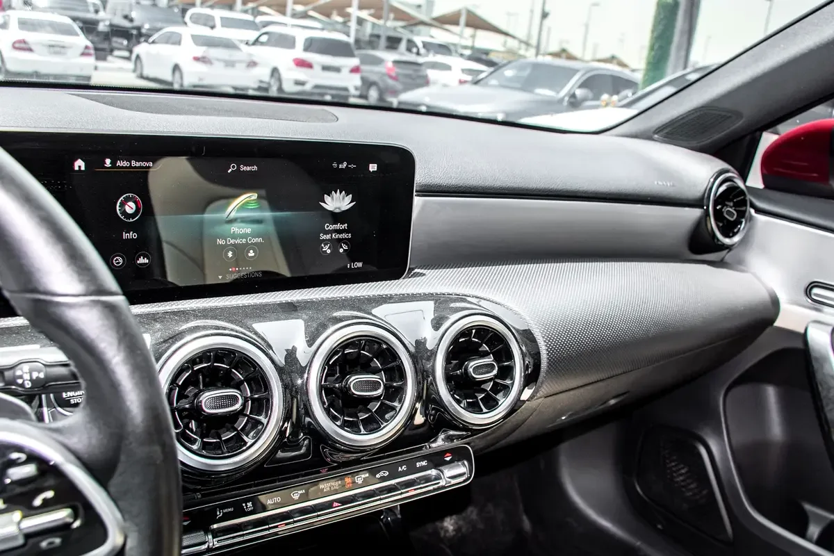Mercedes-Benz A-Class A 220 7G-DCT 4MATIC (190 hp) - 8