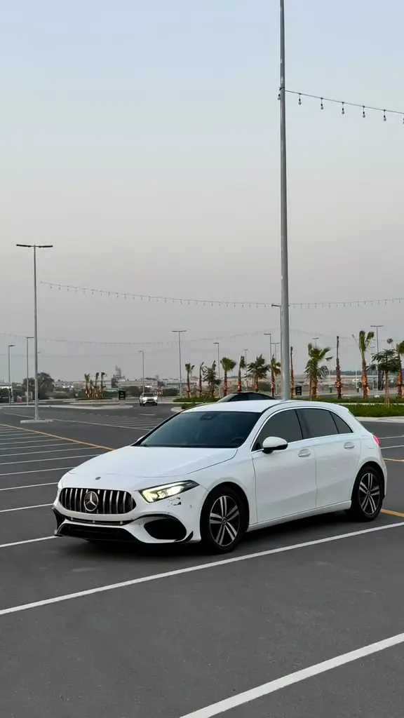 Mercedes-Benz A-Class A 220 7G-DCT 4MATIC (190 hp) - 3