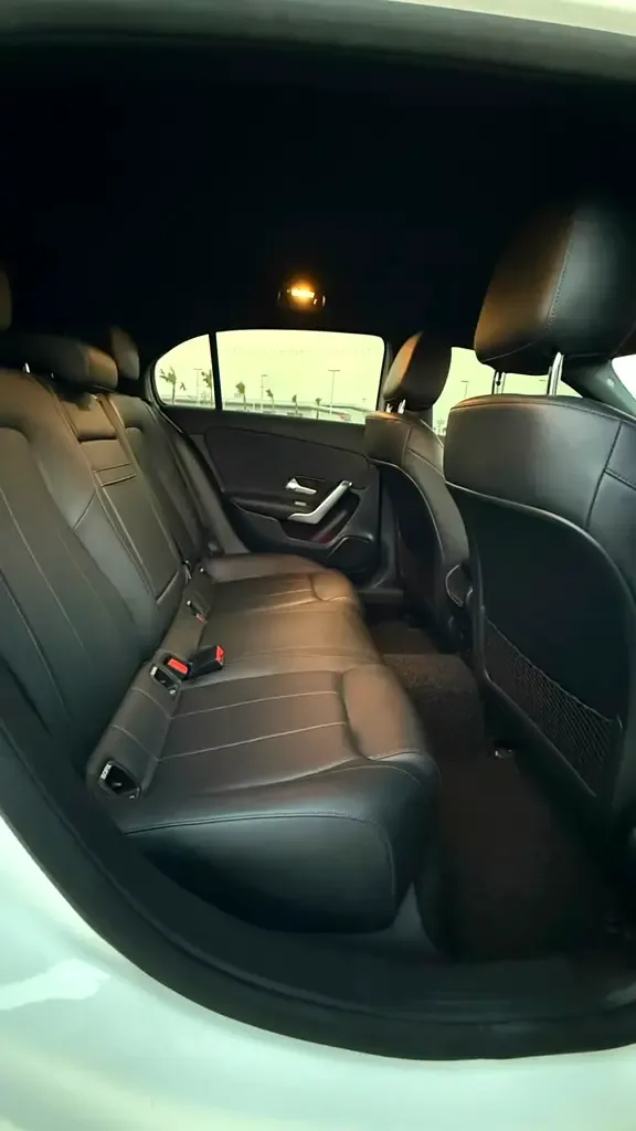 Mercedes-Benz A-Class A 220 7G-DCT 4MATIC (190 hp) - 10