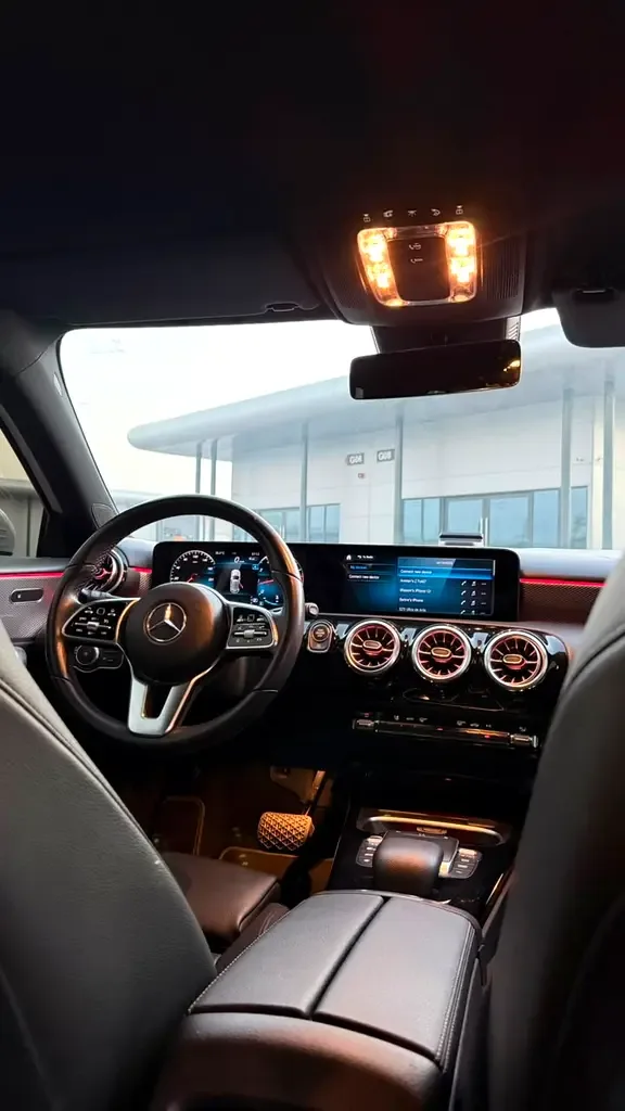 Mercedes-Benz A-Class A 220 7G-DCT 4MATIC (190 hp) - 12
