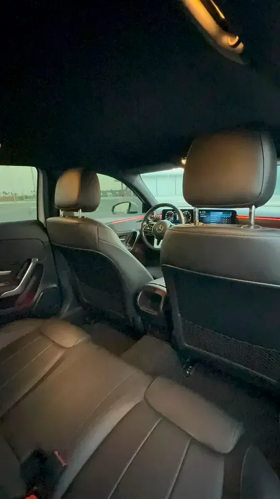 Mercedes-Benz A-Class A 220 7G-DCT 4MATIC (190 hp) - 17