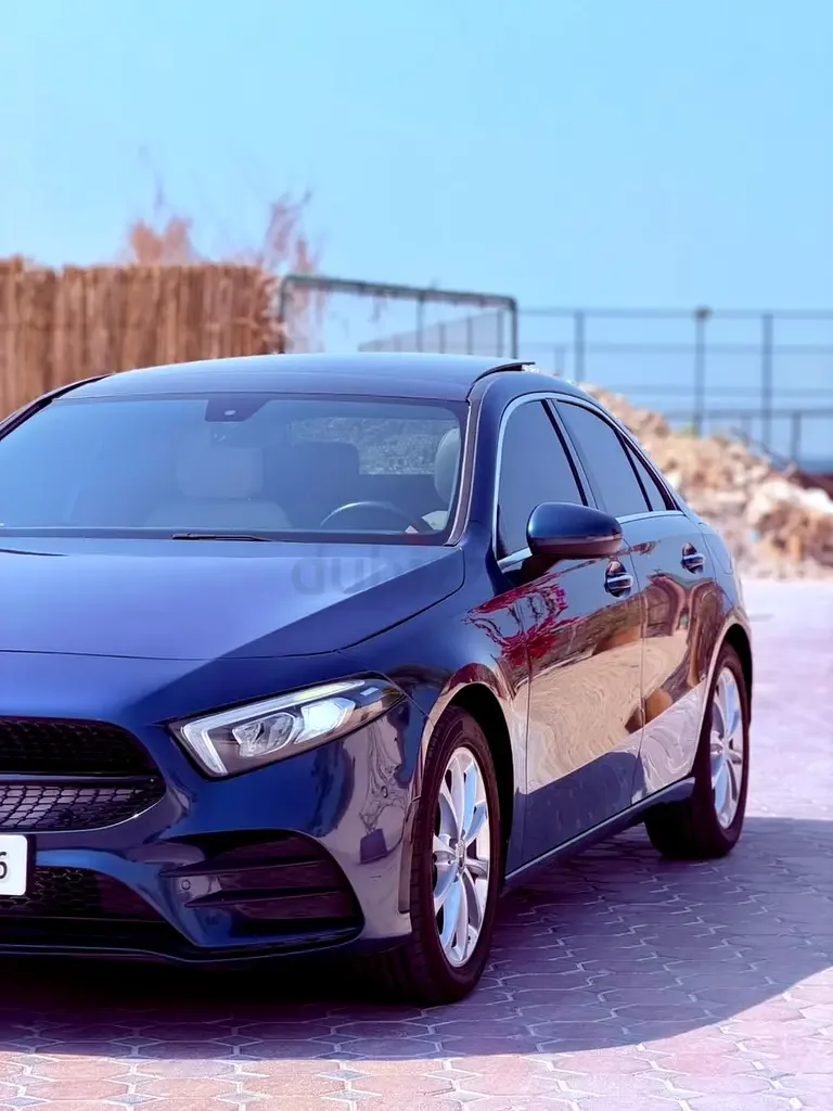 Mercedes-Benz A-Class A 220 7G-DCT 4MATIC (190 حصان) - 10