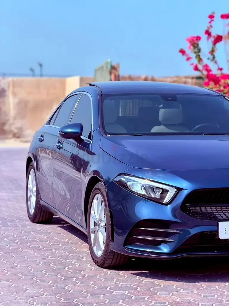 Mercedes-Benz A-Class A 220 7G-DCT 4MATIC (190 حصان) - 11
