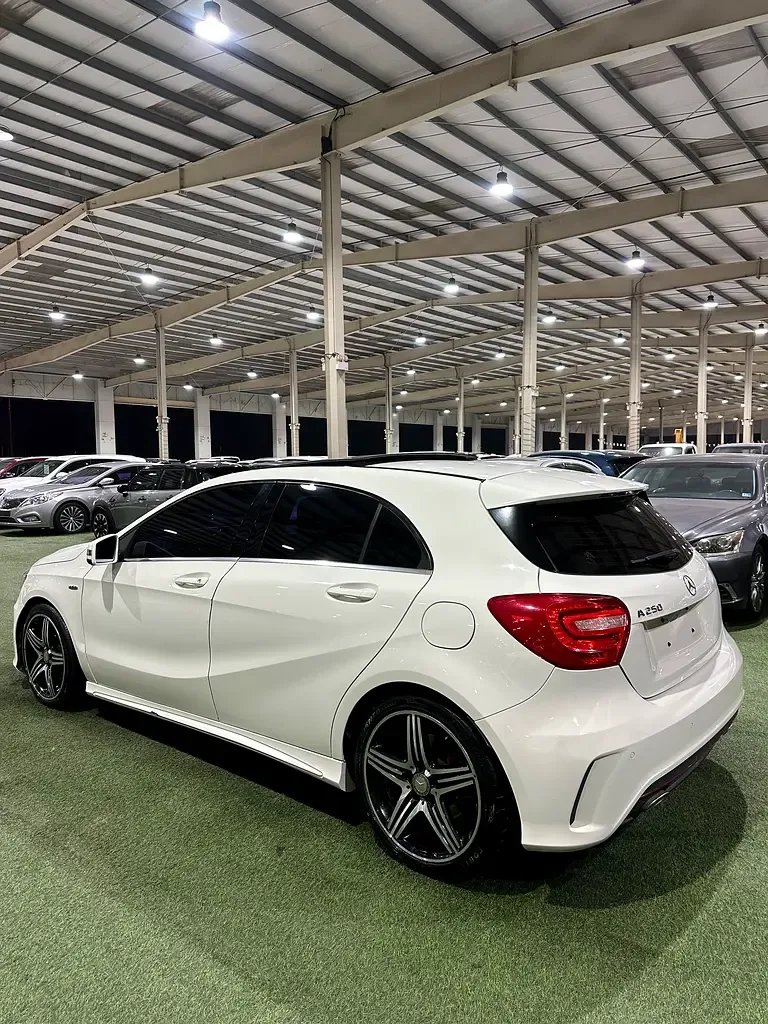 Mercedes-Benz A-Class A 250 7G-DCT (211 hp) - 6