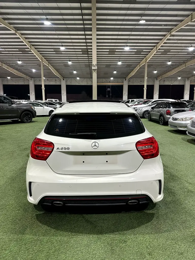 Mercedes-Benz A-Class A 250 7G-DCT (211 hp) - 5