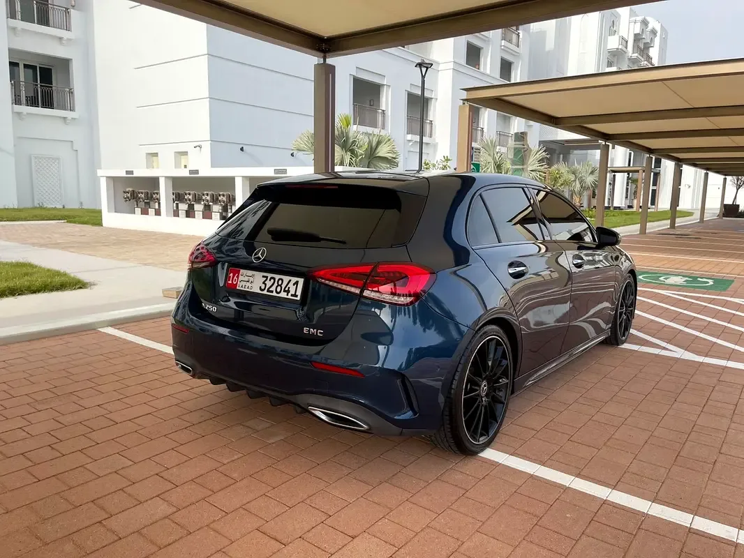 Mercedes-Benz A-Class A 250 7G-DCT (224 hp)