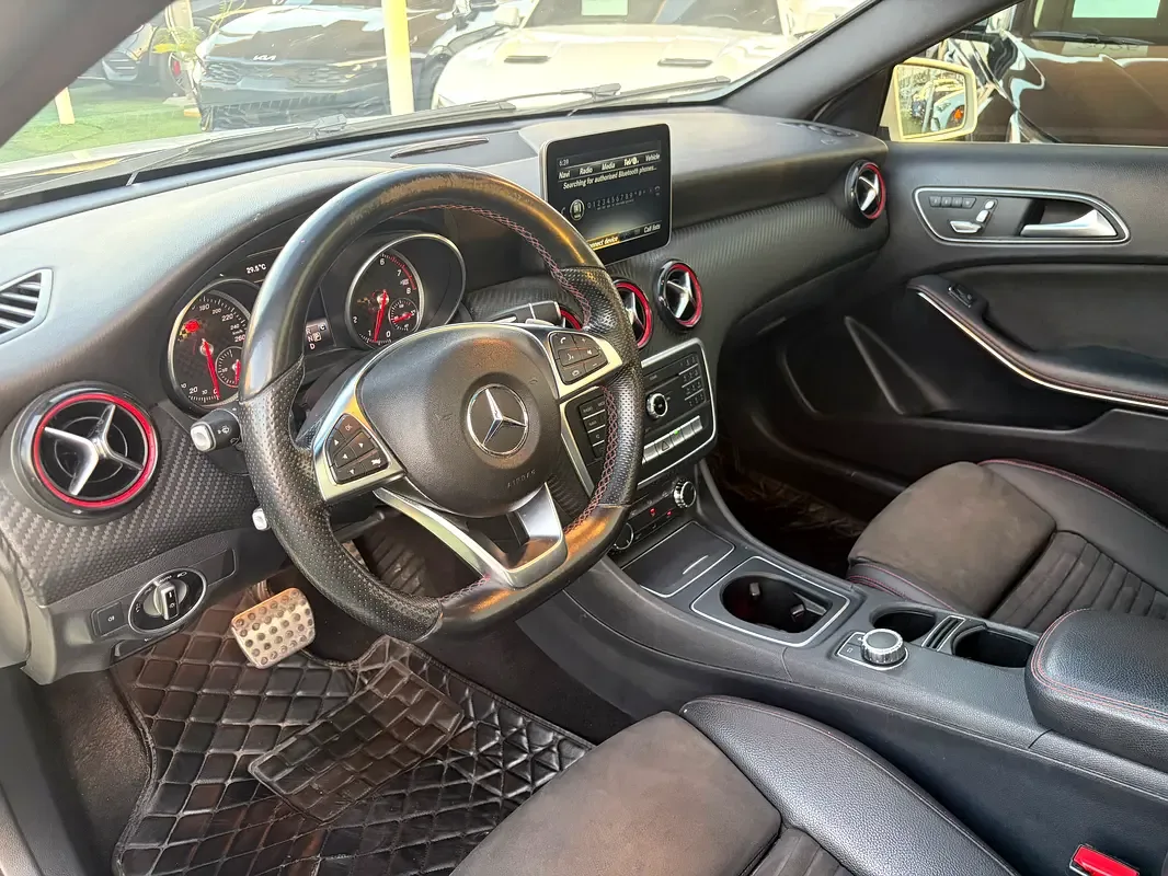 Mercedes-Benz A-Class A 250 7G-DCT (224 hp) - 9