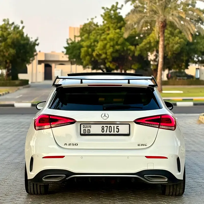 Mercedes-Benz A-Class A 250 7G-DCT (224 hp) - 11