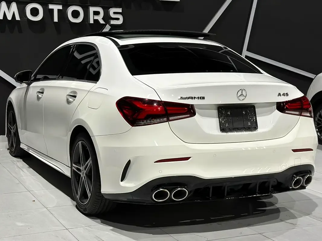 Mercedes-Benz A-Class A 250 7G-DCT (224 hp) - 7
