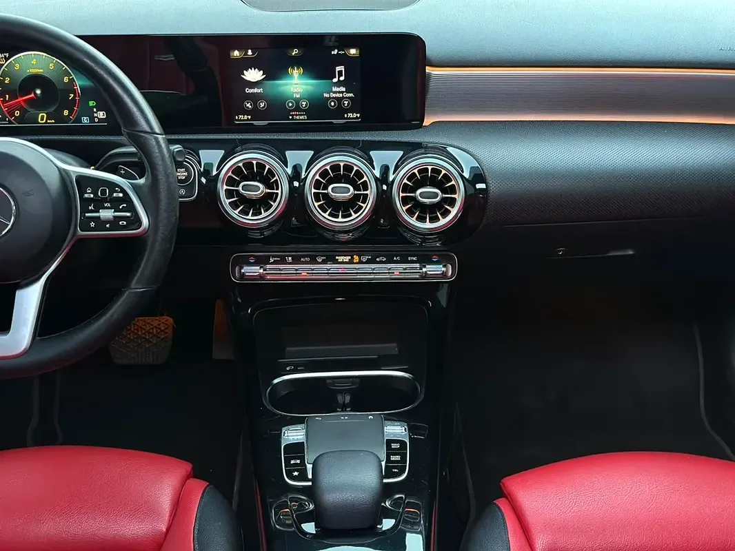 Mercedes-Benz A-Class A 250 7G-DCT (224 hp) - 9
