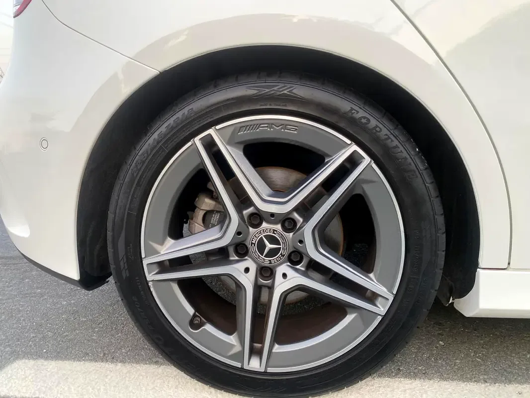 Mercedes-Benz A-Class A 250 7G-DCT (224 hp) - 17