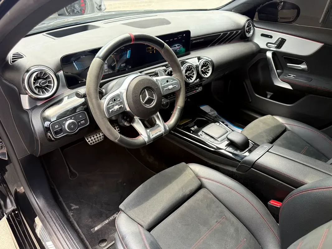 Mercedes-Benz A-Class A 35 SpeedShift 4Matic (306 حصان) - 7
