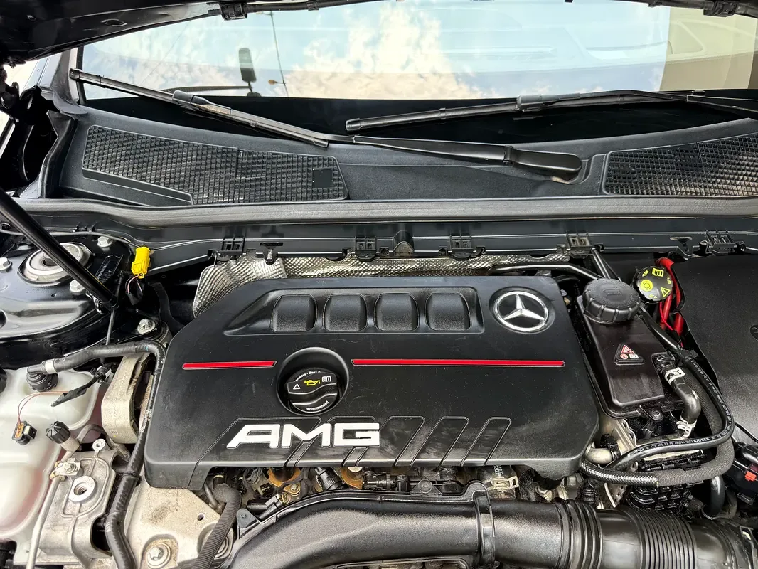 Mercedes-Benz A-Class A 35 SpeedShift 4Matic (306 حصان) - 14