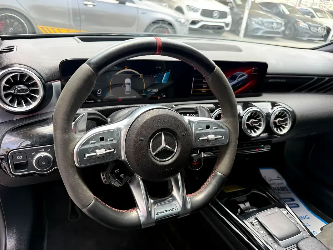 Mercedes-Benz A-Class A 35 SpeedShift 4Matic (306 حصان) - 13