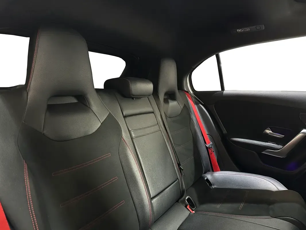 Mercedes-Benz A-Class A 35 SpeedShift 4Matic (306 hp) - 10