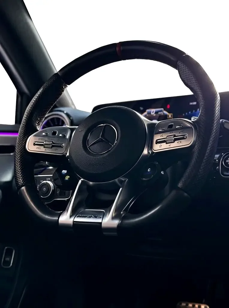 Mercedes-Benz A-Class A 35 SpeedShift 4Matic (306 hp) - 11