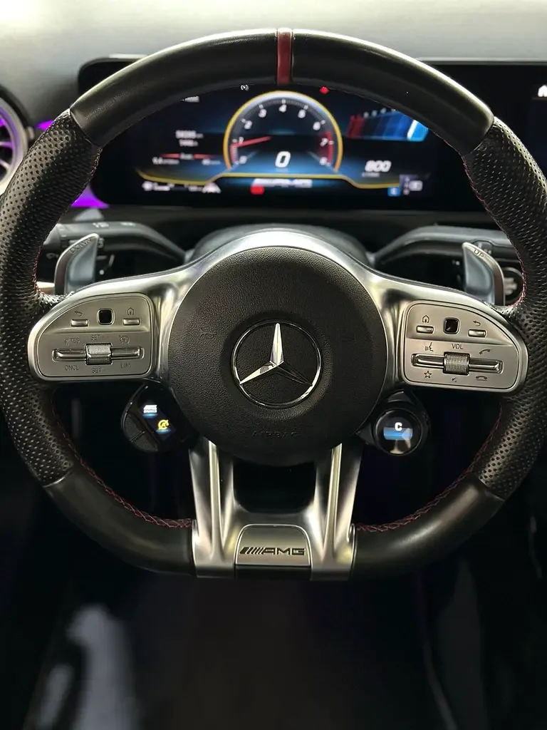 Mercedes-Benz A-Class A 35 SpeedShift 4Matic (306 hp) - 15