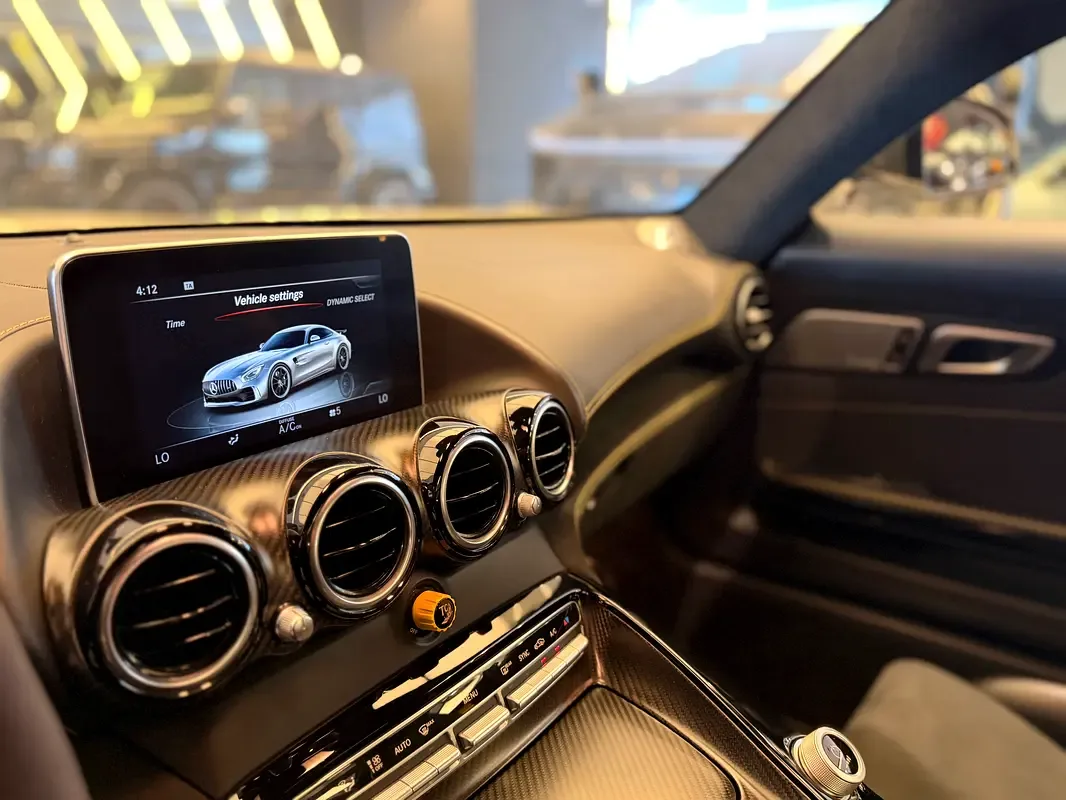 Mercedes-Benz AMG GT 4.0 AMT (530 hp) - 15