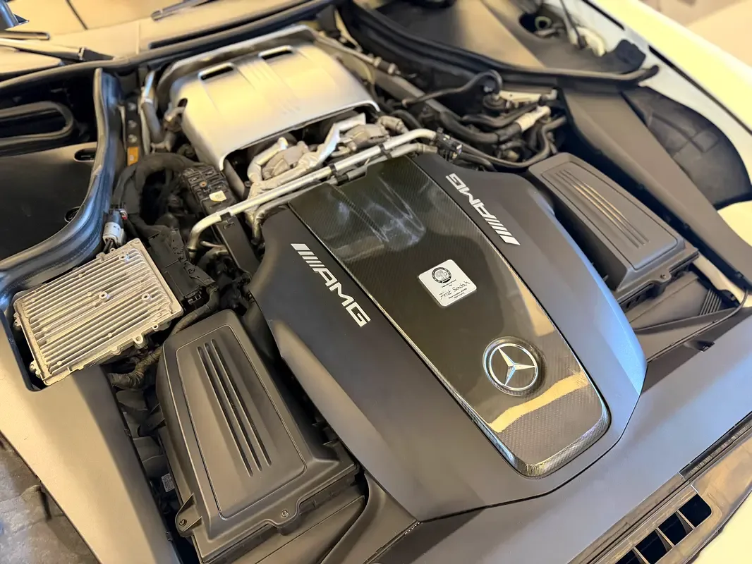 Mercedes-Benz AMG GT 4.0 AMT (530 hp) - 17