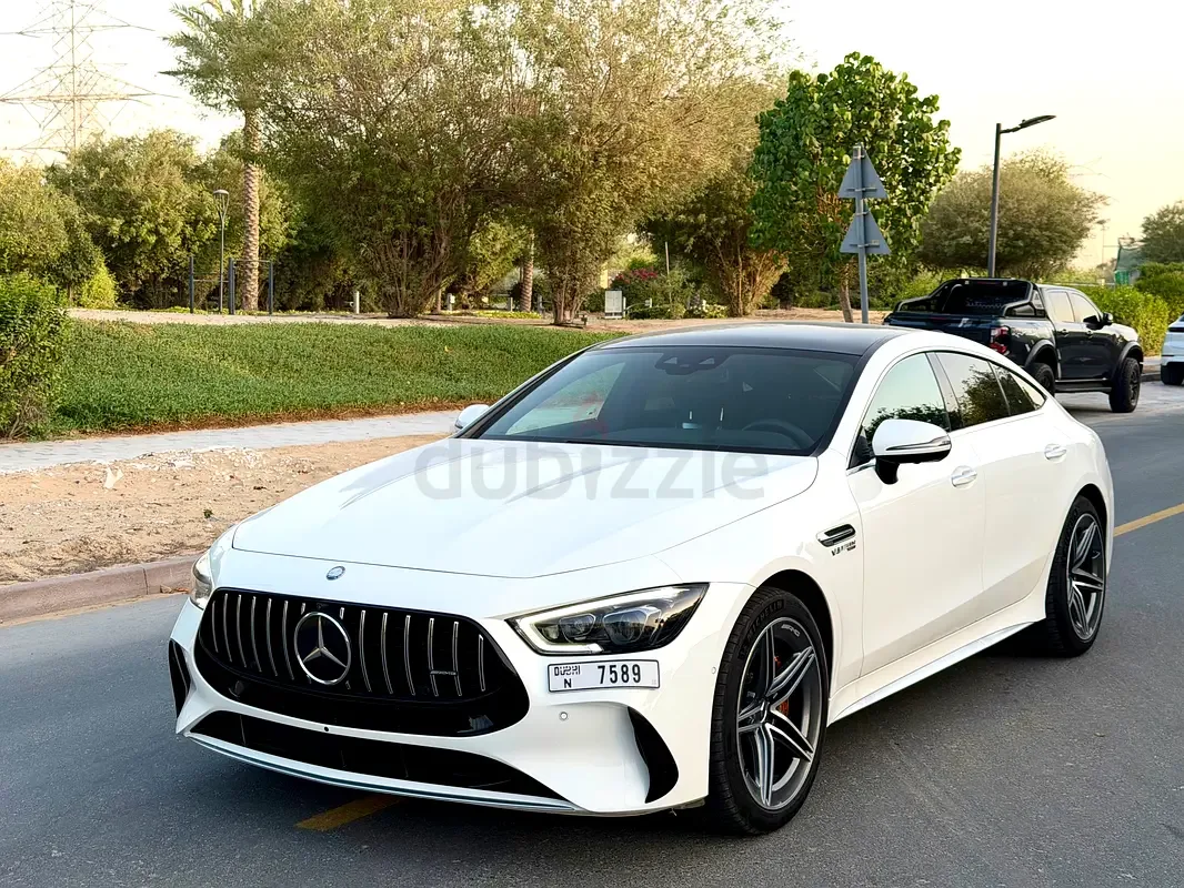 Mercedes-Benz AMG GT 63 4Matic+ Speedshift MCT 9G (585 hp)