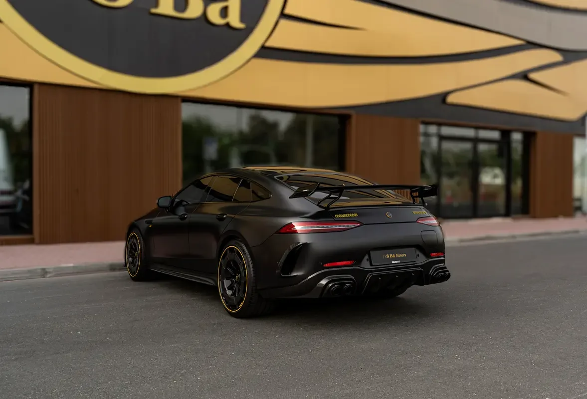 Mercedes-Benz AMG GT 63 4Matic+ Speedshift MCT 9G (585 حصان) - 4