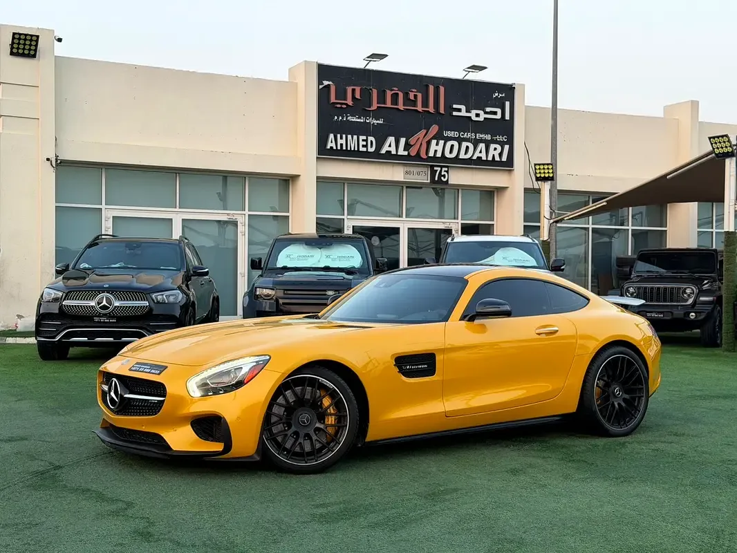Mercedes-Benz AMG GT S 4.0 AMG Speedshift DCT 7G (510 hp)