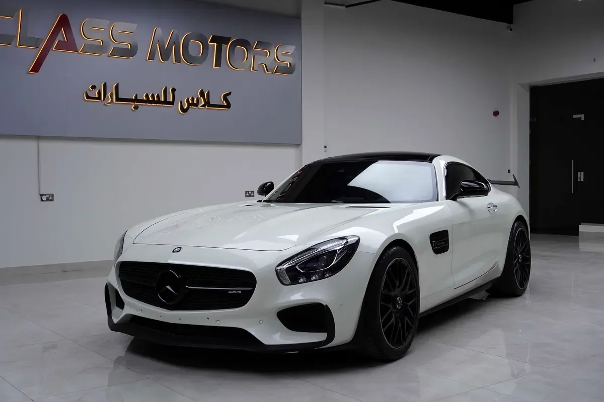 Mercedes-Benz AMG GT S 4.0 AMG Speedshift DCT 7G (510 hp)