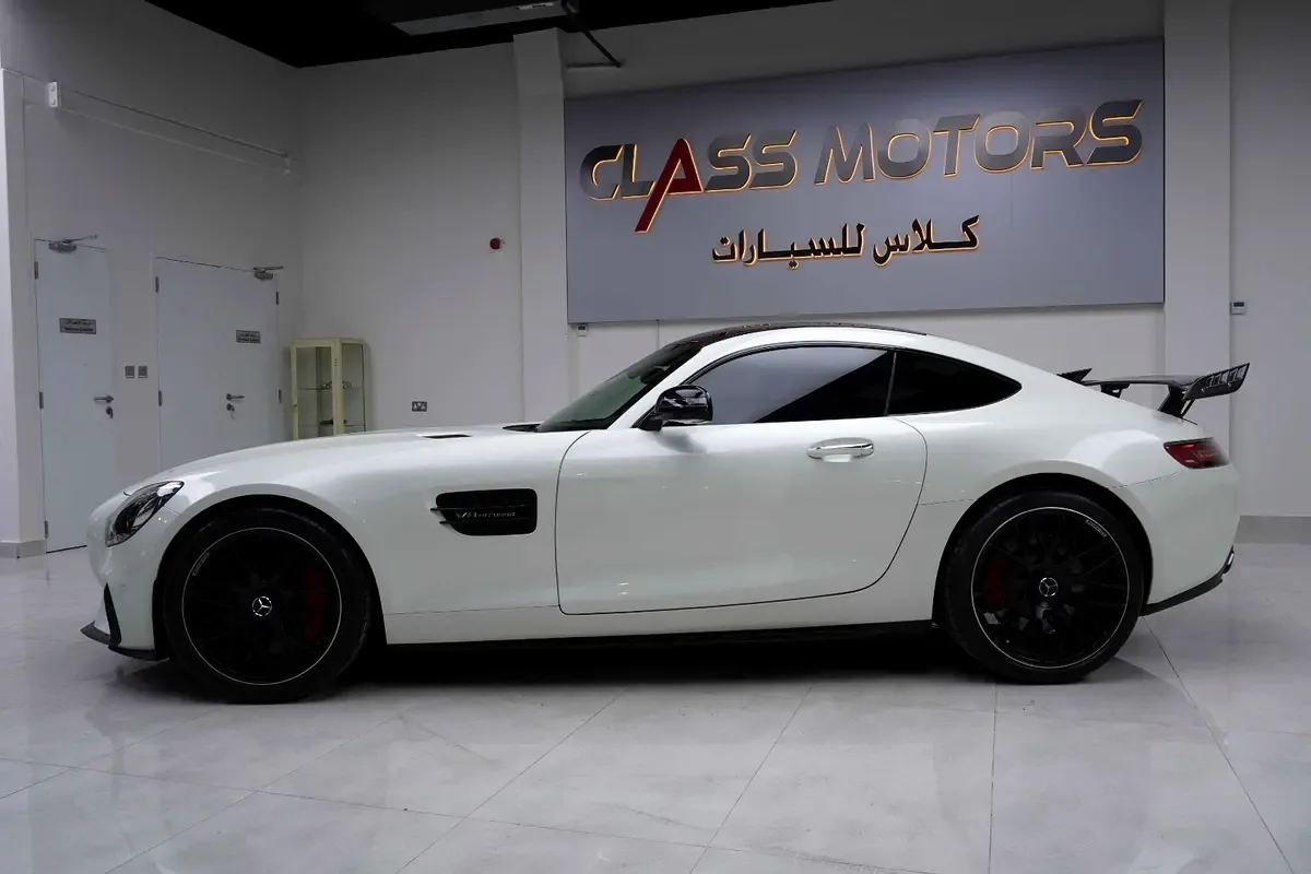 Mercedes-Benz AMG GT S 4.0 AMG Speedshift DCT 7G (510 حصان) - 4
