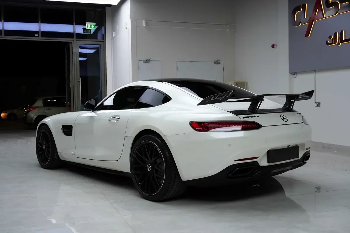 Mercedes-Benz AMG GT S 4.0 AMG Speedshift DCT 7G (510 حصان) - 5