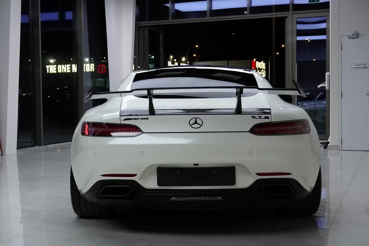 Mercedes-Benz AMG GT S 4.0 AMG Speedshift DCT 7G (510 حصان) - 6