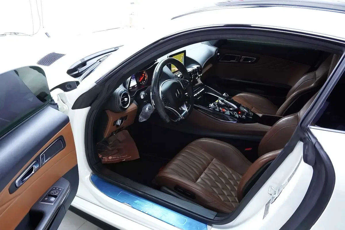 Mercedes-Benz AMG GT S 4.0 AMG Speedshift DCT 7G (510 حصان) - 9