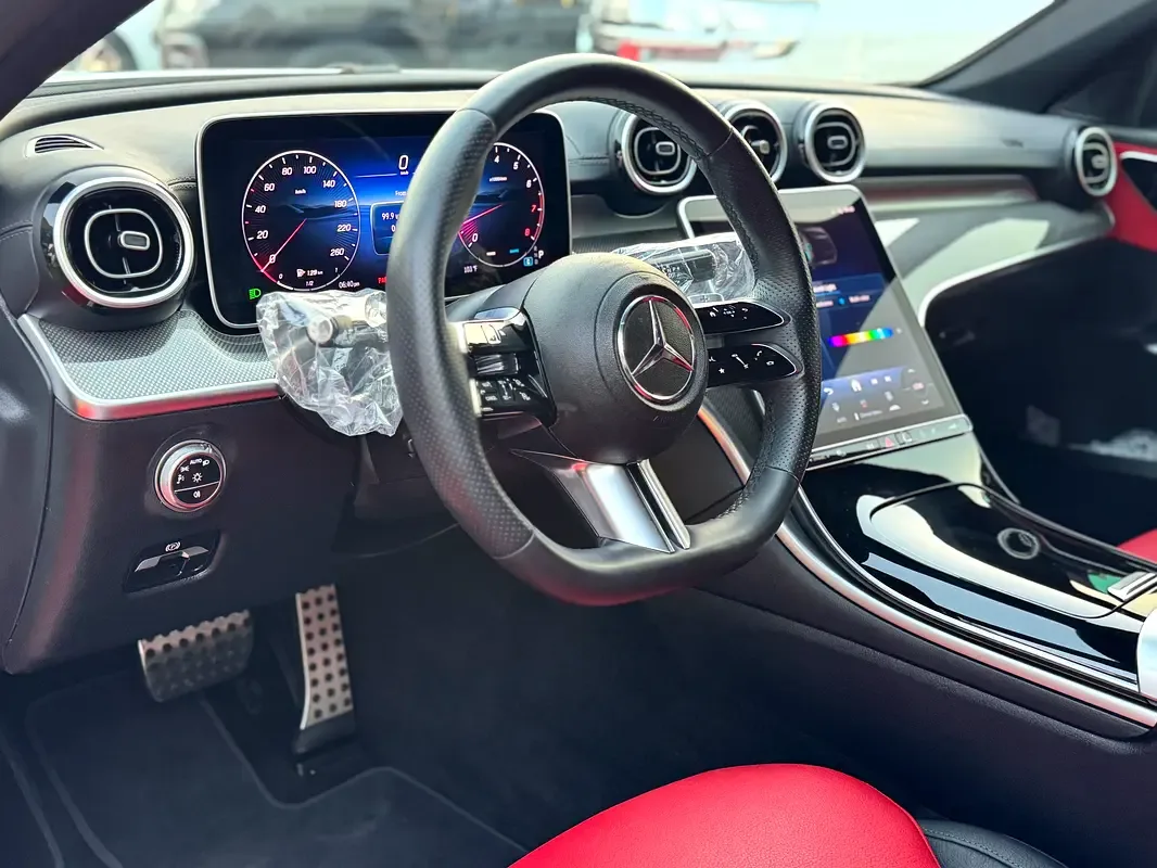 Mercedes-Benz C-Class 2.0 AT (258 حصان) - 12
