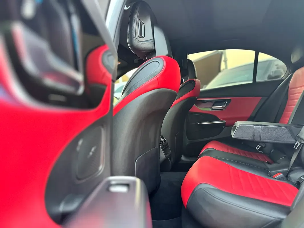 Mercedes-Benz C-Class 2.0 AT (258 حصان) - 18