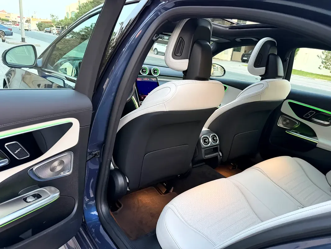 Mercedes-Benz C-Class 2.0 AT (258 حصان) - 16