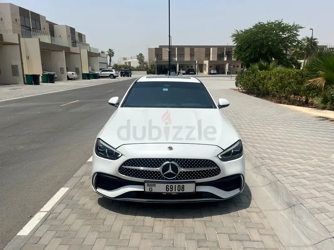Mercedes-Benz C-Class 2.0 AT 4WD (258 hp)