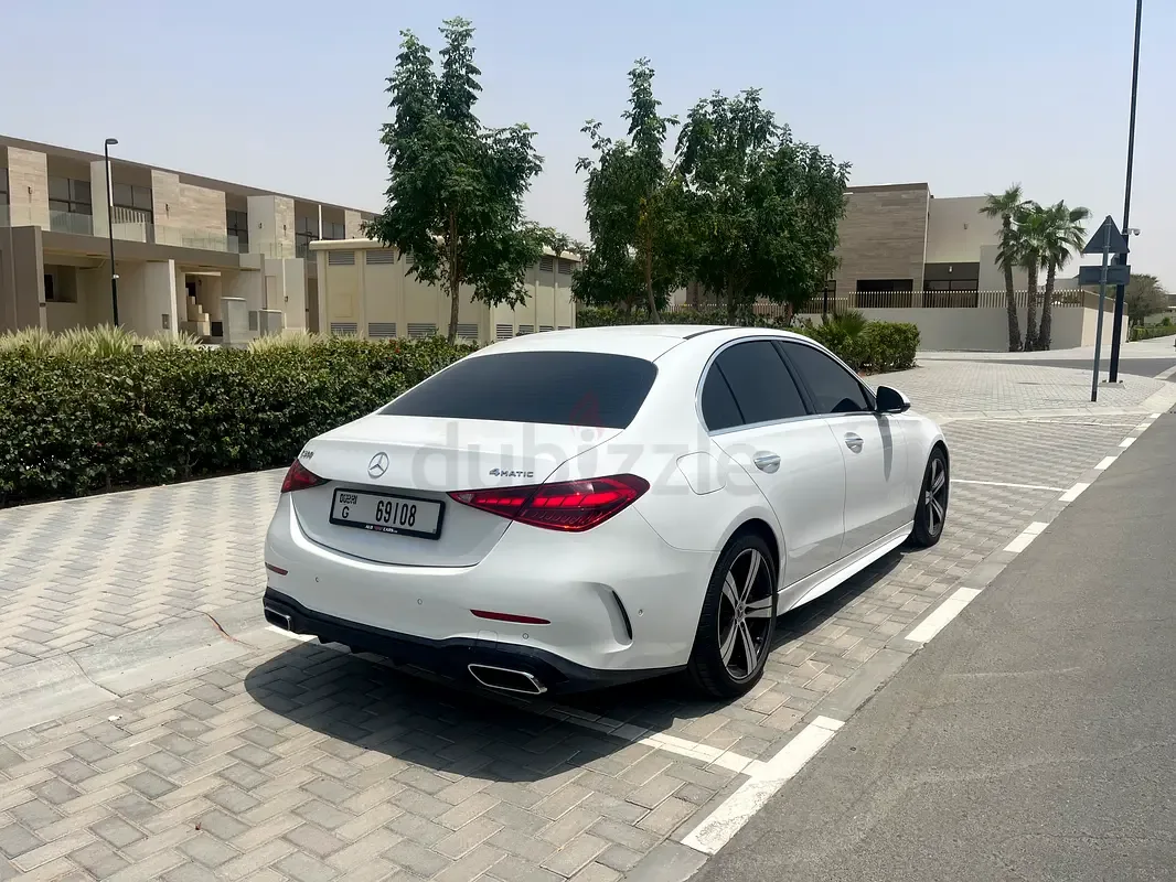 Mercedes-Benz C-Class 2.0 AT 4WD (258 حصان) - 9