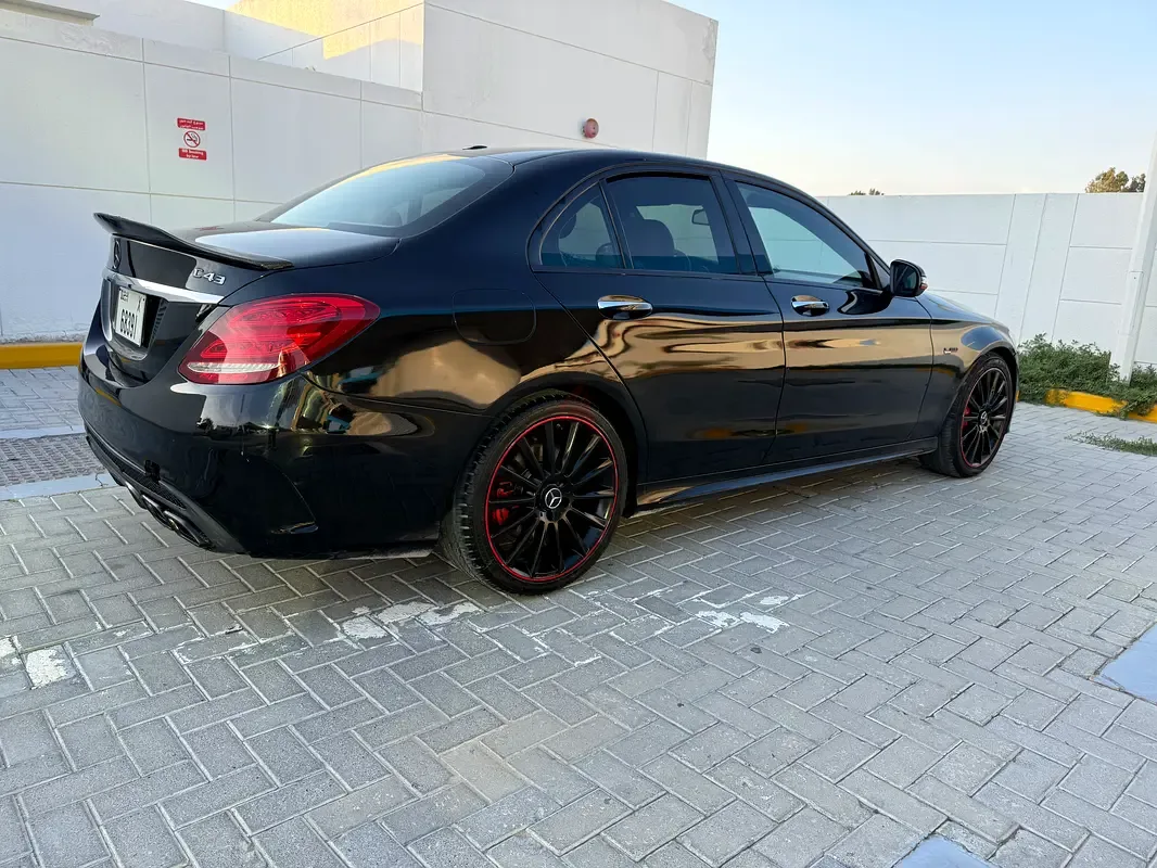 Mercedes-Benz C-Class 3.0 AT 4WD (333 حصان) - 10