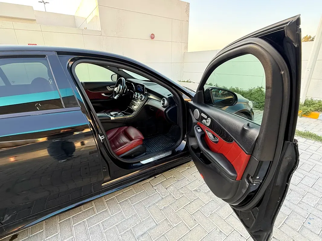 Mercedes-Benz C-Class 3.0 AT 4WD (333 حصان) - 11