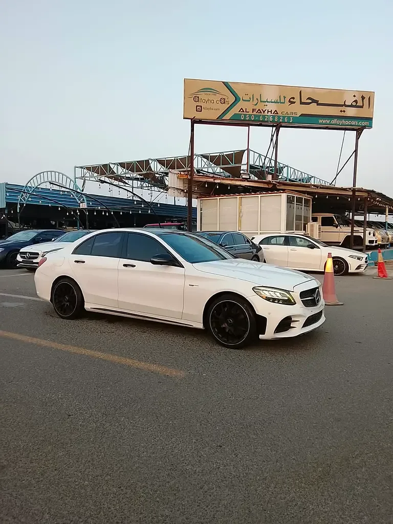 Mercedes-Benz C-Class C 200 7G-Tronic Plus (184 hp)