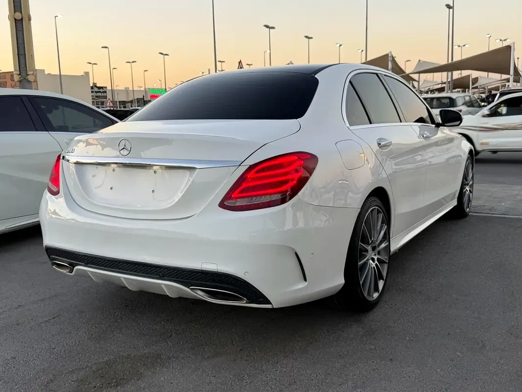 Mercedes-Benz C-Class C 200 7G-Tronic Plus (184 حصان) - 3