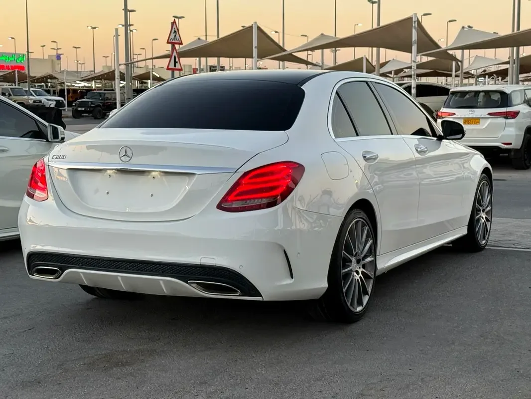 Mercedes-Benz C-Class C 200 7G-Tronic Plus (184 حصان) - 6