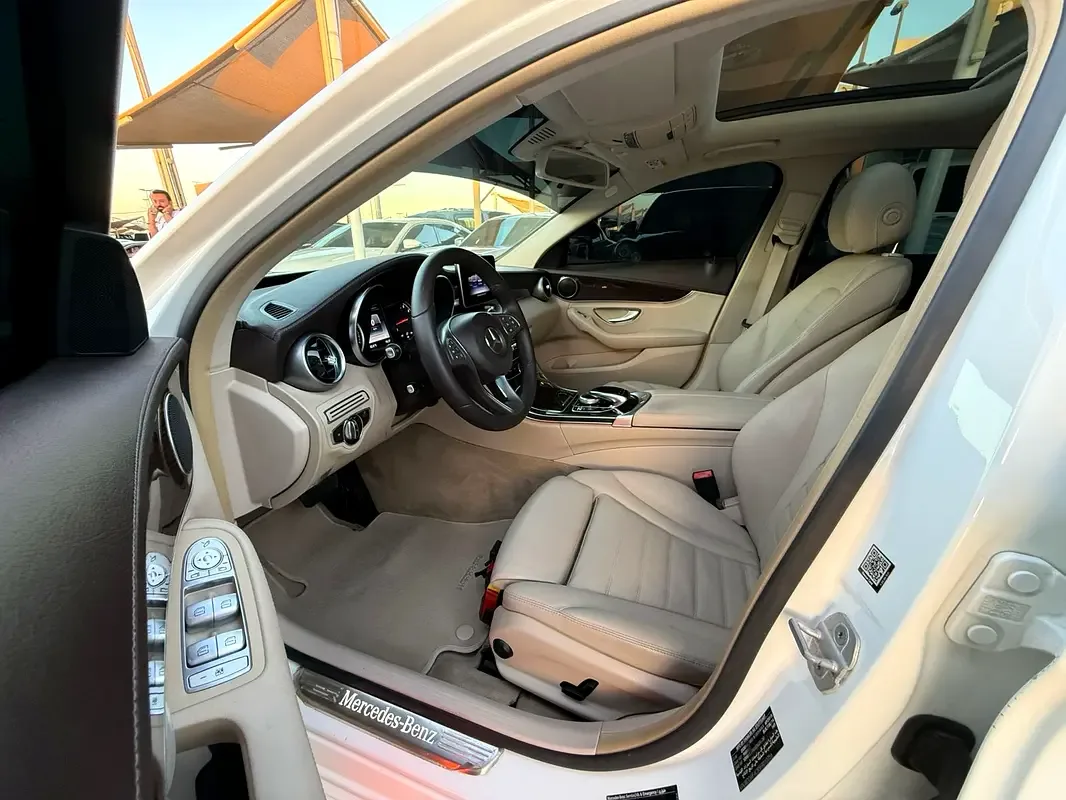 Mercedes-Benz C-Class C 200 7G-Tronic Plus (184 حصان) - 10